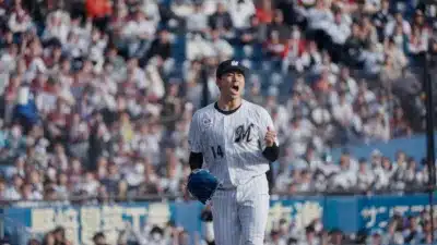 ガッツポーズの選手