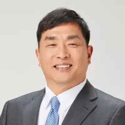 ビジネスマン風の男性