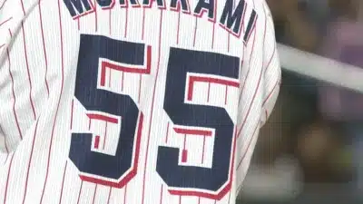 村上宗隆選手の背番号55