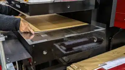 Kneeble製造の様子