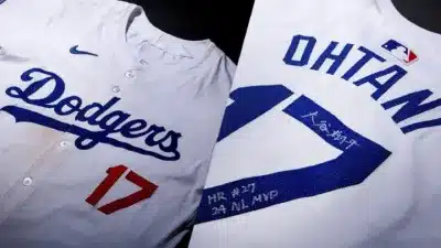 大谷翔平選手の実使用ユニフォーム（前面）