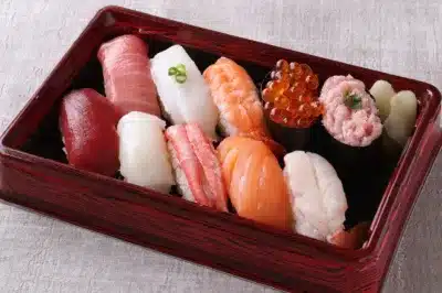 柿家すしの上握り