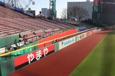 アイリスオーヤマ レフトホームランゾーン