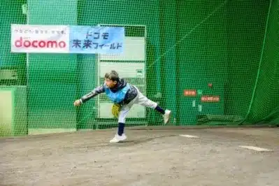 ブルペンでの投球体験