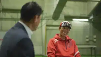 対談中の福地コーチと前田氏