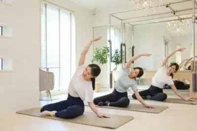 グループでストレッチ