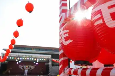 ステージの提灯