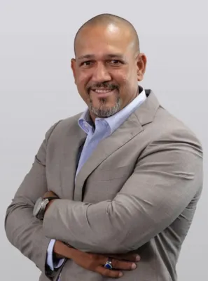 アレックス・ラミレス氏