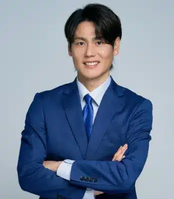 上重聡さんのポートレート