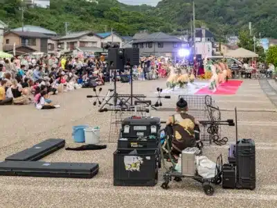 フラダンスパフォーマンス