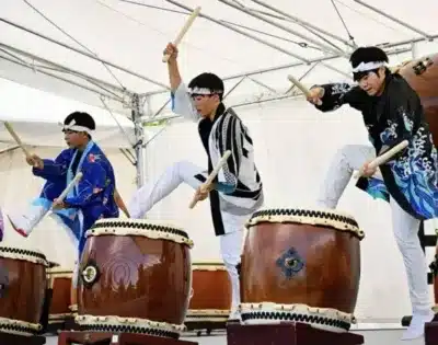 和太鼓の演奏