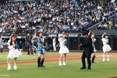 きつねダンスの様子