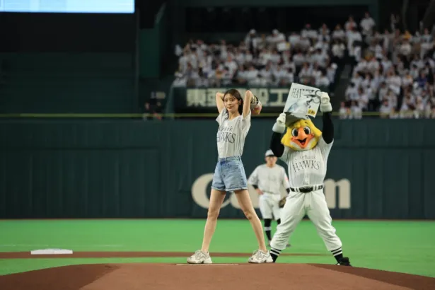 貴島明日香さんが東京ドームで「鷹祭 SUMMER BOOST 2026」の始球式に登場！ファンも大興奮の一夜