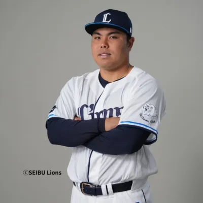 埼玉西武ライオンズのユニフォームを着用した平良海馬投手