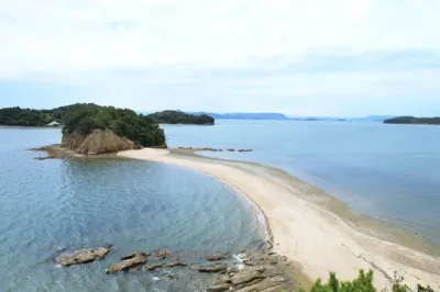 小豆島のエンジェルロードのような地形