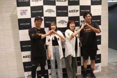 選手とファンの記念撮影