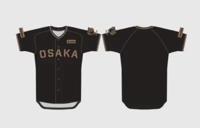 黒を基調とした野球ユニフォームの前後デザイン