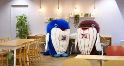 マスコットのJとI