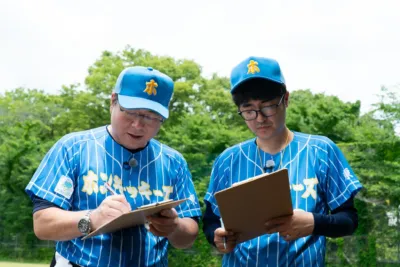 記録を取るマネージャーの様子