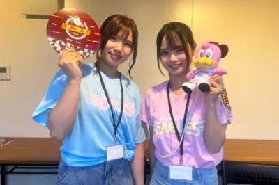 ミクチャDAYのうちわを持つファン