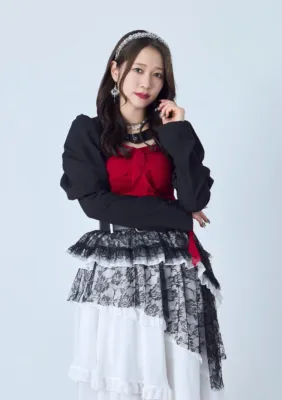 谷本安美（つばきファクトリー）