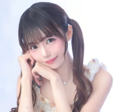 始球式を務める星野アリスさん